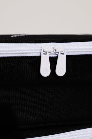 PRIORITY MAKEUP BAG period underwear by Mello
